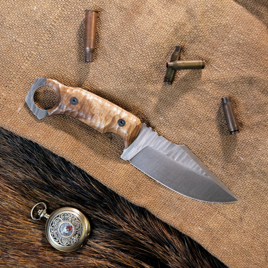 Skinner L Utility Knife with Textured Blade