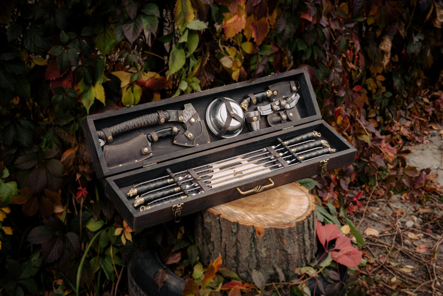 BBQ Skewer Set with Grill Chopper, BBQ Splitter & 3-in-1 Grill Tool in Wooden Case