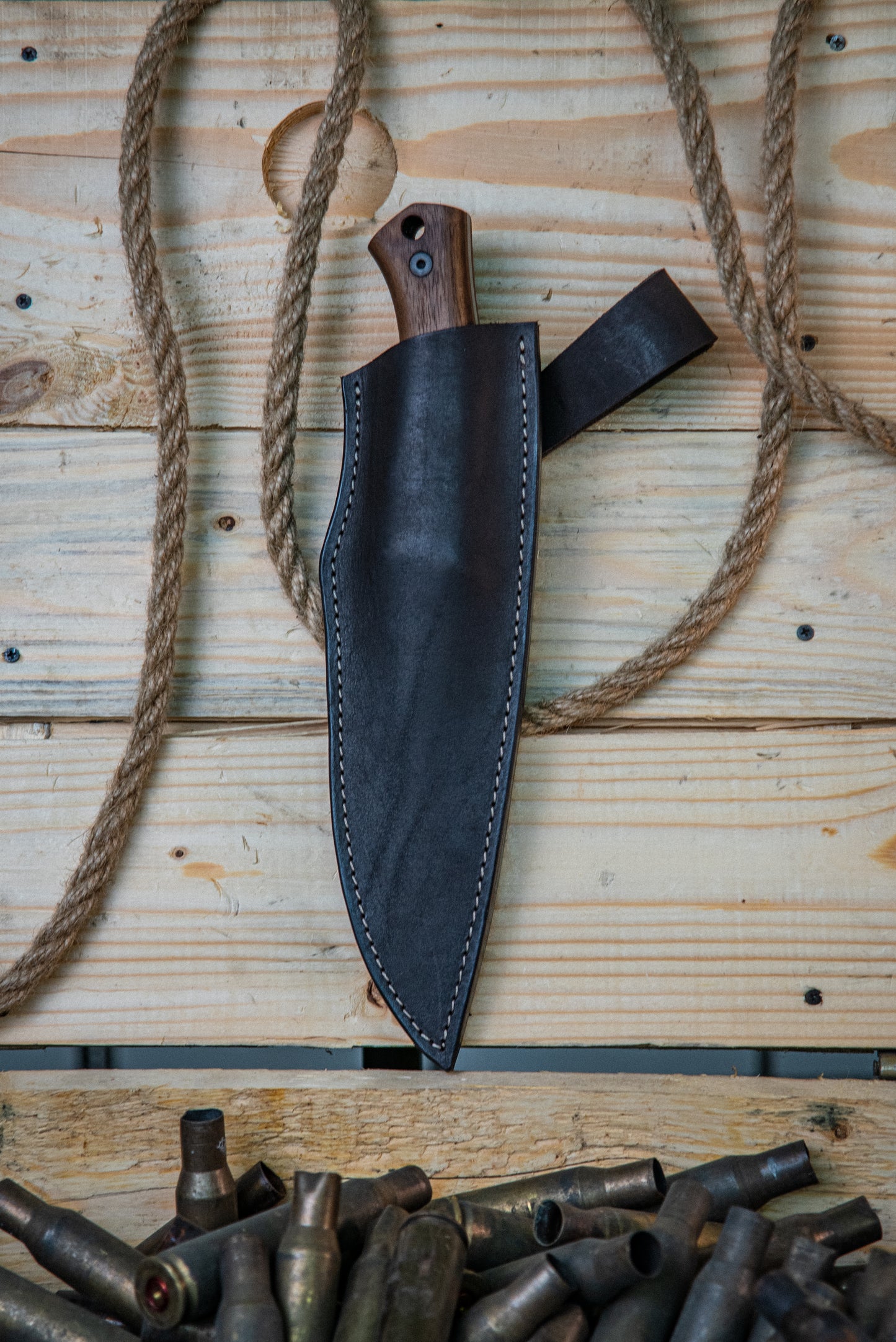 Bushcraft Utility Knife with Walnut Wood Handle