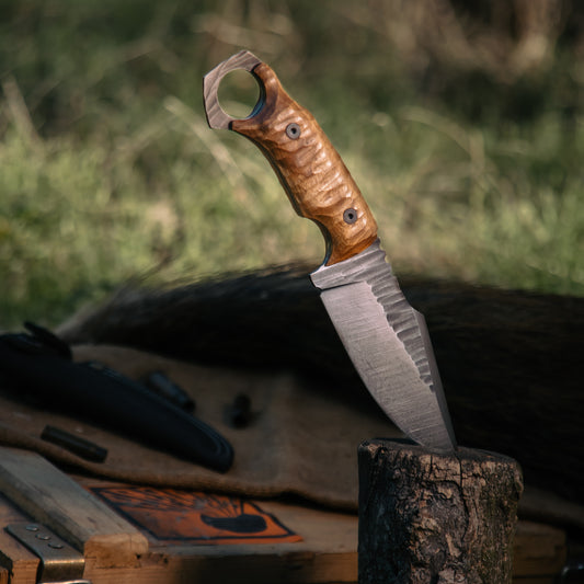 Skinner L Utility Knife with Textured Blade