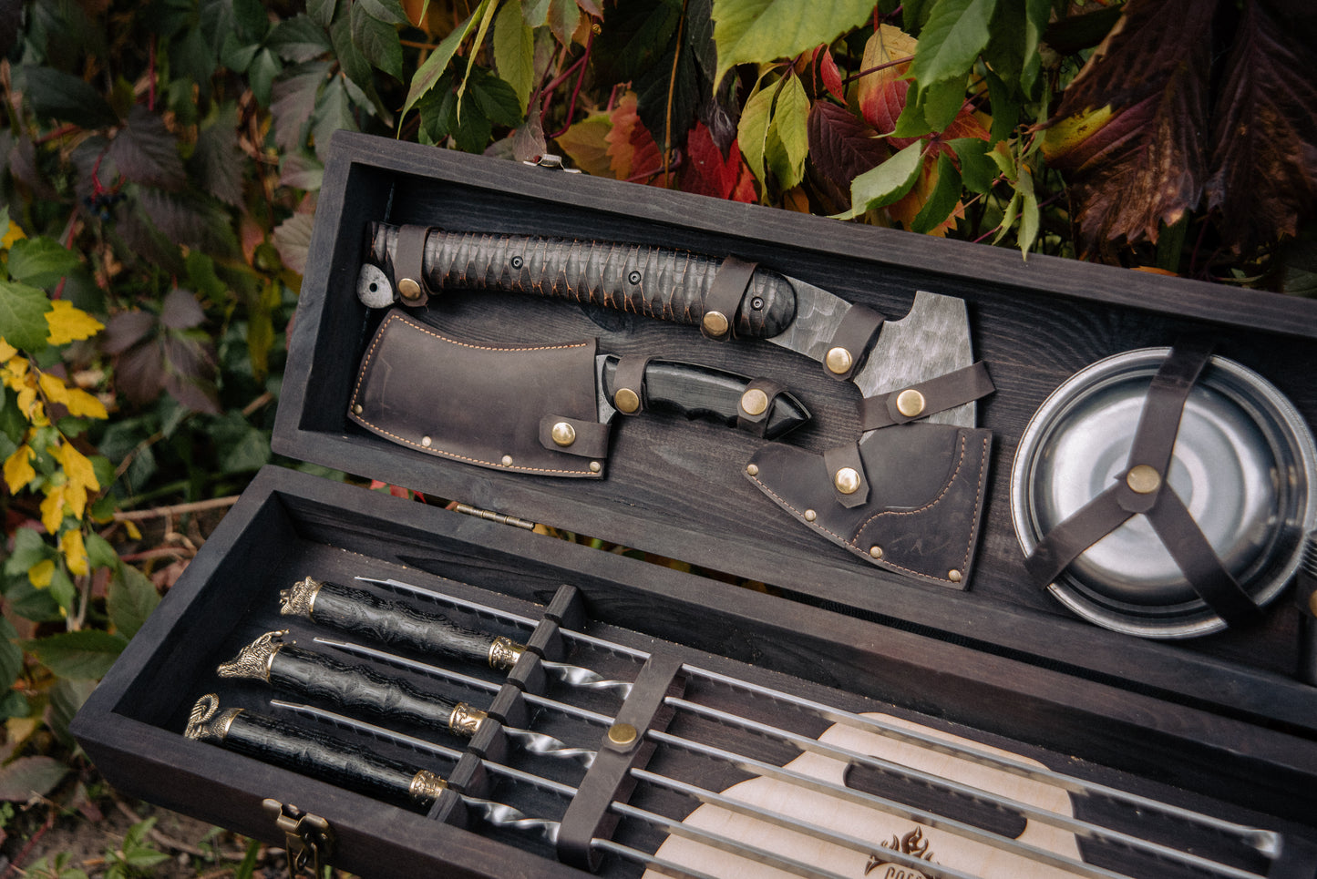 BBQ Skewer Set with Grill Chopper, BBQ Splitter & 3-in-1 Grill Tool in Wooden Case