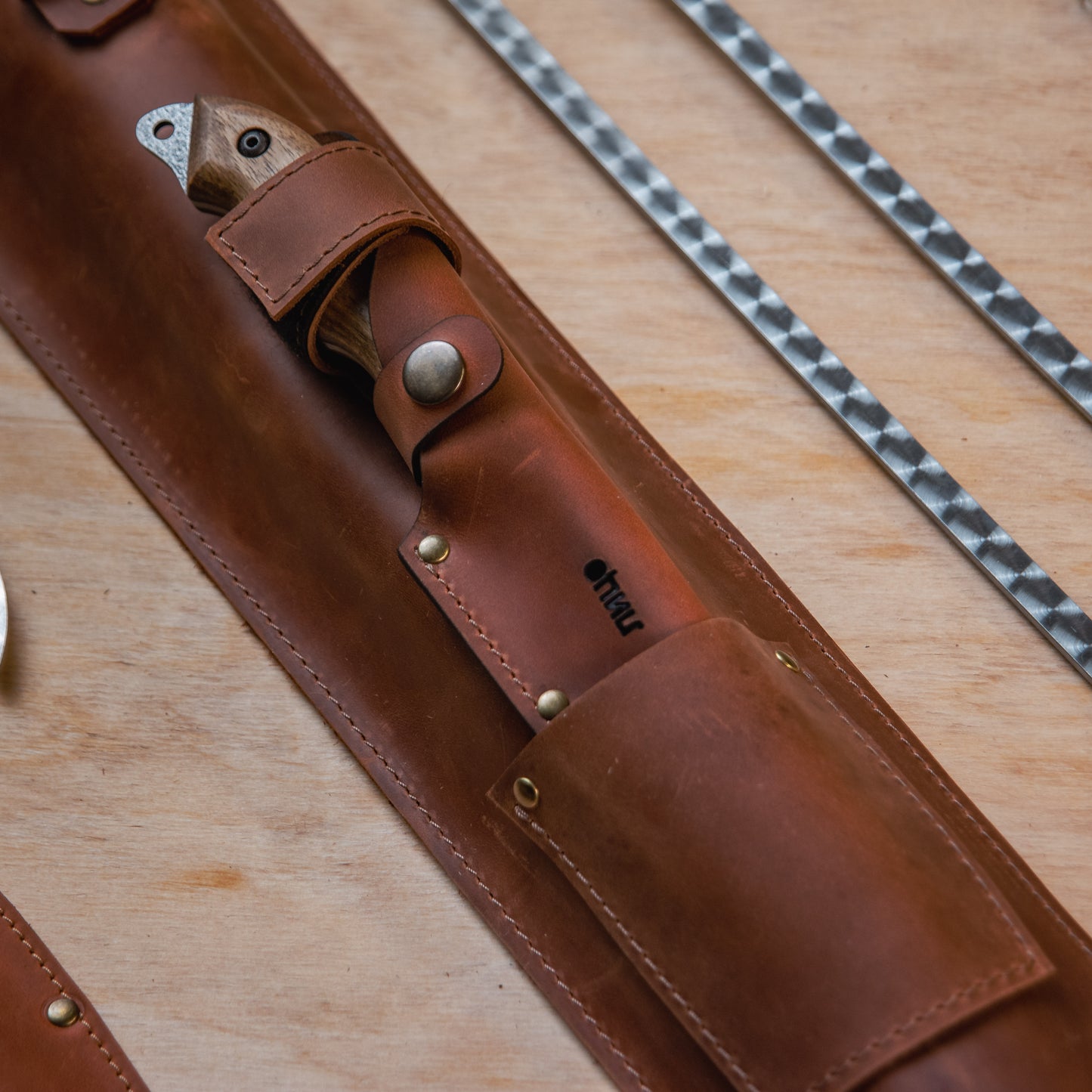 BBQ Skewer Set with Grill Cutter & Grill Chopper in Leather Case