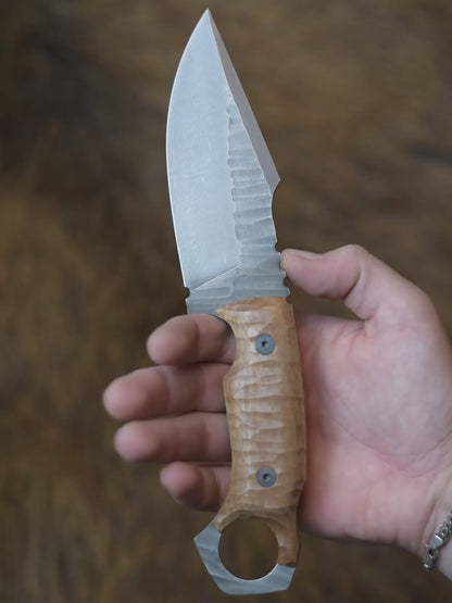 "Skinner L" Knife