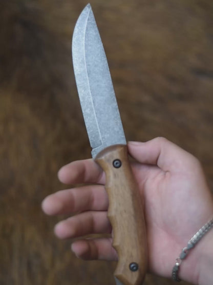 Gift Box 06 Utility Knife in Premium Wooden Gift Box
